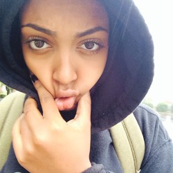 dopest-ethiopian:  It’s raining, I’m sick 😖 