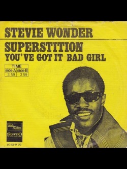 70sbestblackalbums:  http://youtu.be/_ul7X5js1vE    “Superstition”