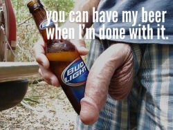 sleazyfags:Make hot man piss taste better than any beer with