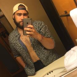lil-queer:  They ripped the buttons off my shirt at IBTs trying