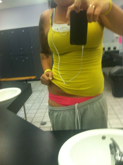 incestbabydoll:  Are any of you as depraved as me? At the gym,