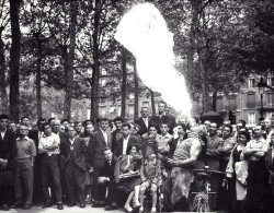 wehadfacesthen: Fire breather, Paris, 1953, photo by Kees Scherer