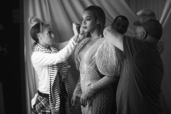 inspiredbeyhive:  Beyoncé BTS: 2016 CMAs 