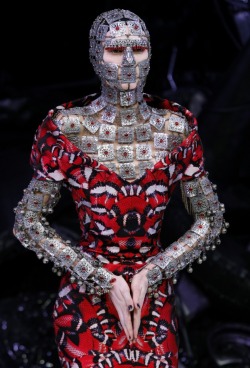 adidasuck:  Alexander McQueen