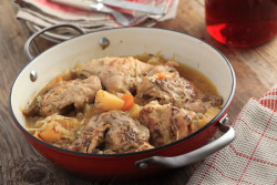 motherearthnewsmag:  Canadian Rabbit Stew Recipe This Canadian