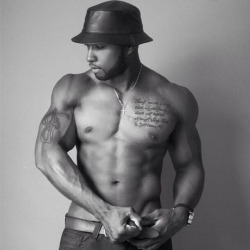 idontgivafucck:  AWESOME… IDONTGIVAFUCCK….