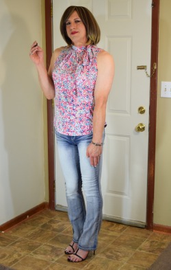 prettylillycd:  More Summertime Fun!They say you should dress