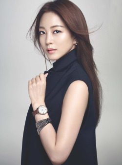 : [HQ] Han Ye Seul for Noblesse May 2015 - 1500 x 2025