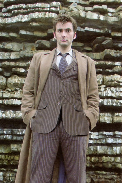 mizgnomer:  The Tenth Doctor at Bad Wolf Bay (Doomsday) Happy