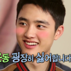 zcinab:  ðŸ‘ðŸ‘ kyungsoo   blush