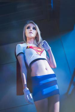 cosplayhotties:  Kawaii Queen Tsun as Supergirl