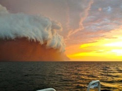 Nature’s terrifying beauty (a red dust storm sweeps off Australia’s