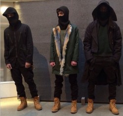 overdeauxis:  Kanye West x A.P.C at Paris Fashion week.Follow Overdeauxis, The Streetfashion