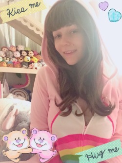 linnylace:  I’m super comfy cozie in my new kigu~ :D   1) You’re