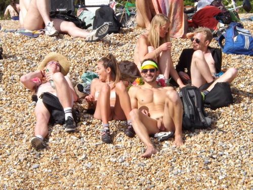 stuffivecome2:  my favourite fat dick from brighton more of him here