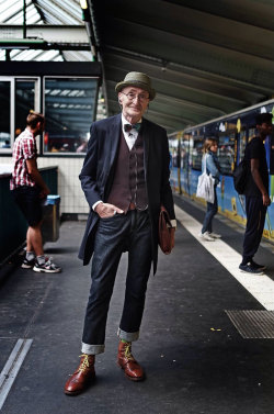 boredpanda:    104-Year-Young Grandpa Has More Style Than You