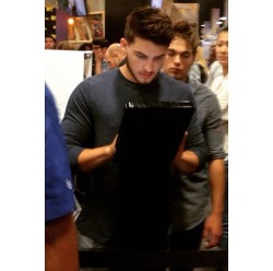 theodunbvr:  Cody Christian at Comic Con [Day 2] (x)(x)(x)(x)