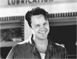 Maszületettbárány:  Tim Robbins (1958)