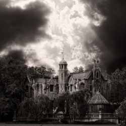 The Haunted Mansion [Explore] (by Brett Kiger)