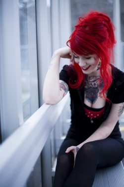 this-toxic-heart:  Tattoo, Piercing, and Alternative Style Blog