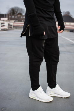 cocaine-nd-caviar:  Dope Streetwear Posts Daily Here