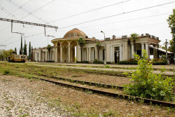 wingthingaling:  The Most Beautiful Abandoned Railway Station