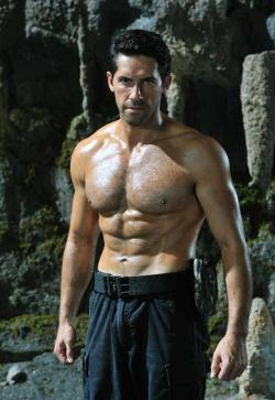 incisiveredneck: Scott Adkins jfpb