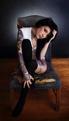 inked-dollz:  Inked girlInked girl on Twitter