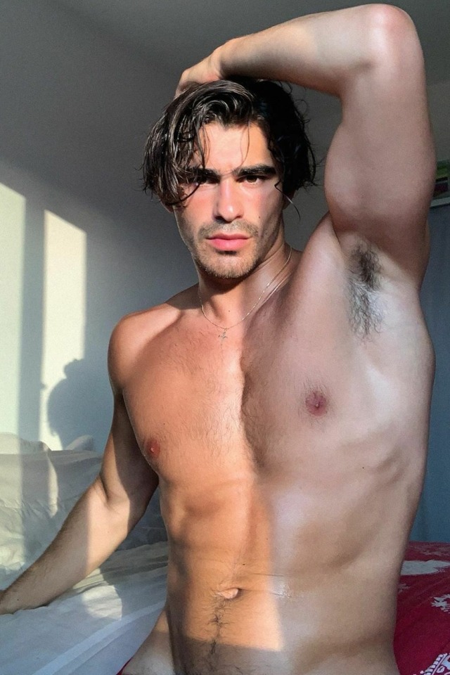 hotmen-addiction: