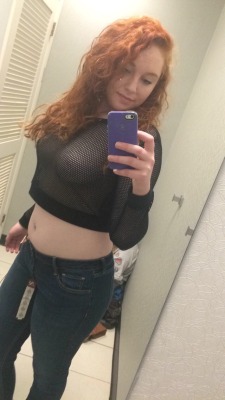 agingergoddess:  trying on clothes  beautiful