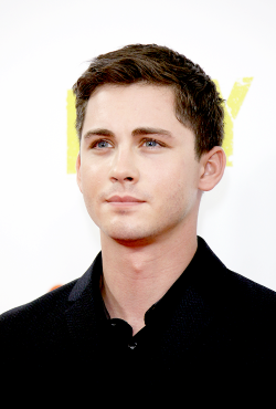  Logan Lerman attends the photocall for ‘Fury’ during the