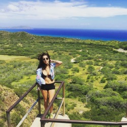 Easiest hike I&rsquo;ve ever done but certainly the most beautiful!  (at Diamond Head, Hawaii)