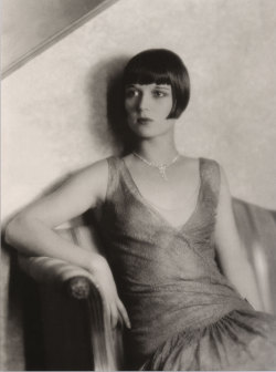 miss-flapper:  “Louise Brooks is the only woman who had the