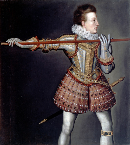 history-of-fashion:ab. 1612-1626 Isaac Oliver - Henry, Prince
