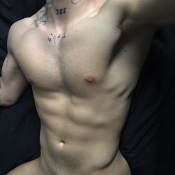 voidandharris:  bed 4 dead  Instagram - adamwasharris 