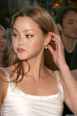 soleilglow: Devon Aoki at the premiere of Mutant Chronicles,