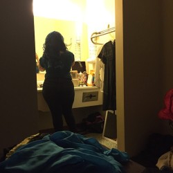 @dmtsweetpoison is busy goofing off in the mirror to ying yang