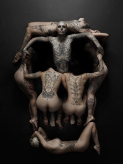 body-modification-lifestyle:  www.tattoolifestyle.fr 