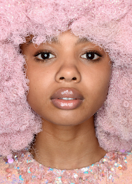 wvrthy:  miss-mandy-m:  Poppy Okotcha for Ashish Fall 2016 LFW  YES POPPY, YESSS!!!   @lithefider LOOK AT THIS AAAAAAA