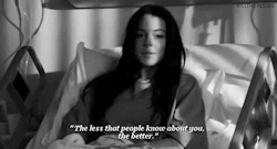 teenagepics:  If you’re a teen you must follow this blog. 