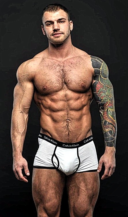 bialphamalemotivation:Follow me on Twitter to see the uncensored