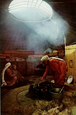 vintagenatgeographic:  Three Kirghiz wives share a yurt, Kyrgyzstan