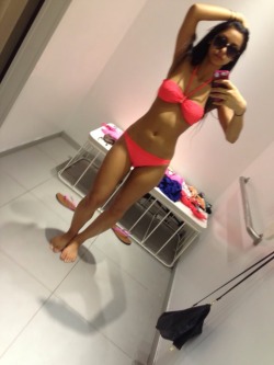 changingroomselfshots:  Be Part of the blog, submit your own