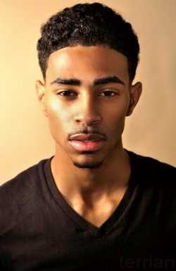 savvyifyanasty:  > too cute  