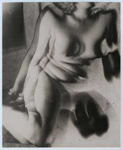 myarmisnotalilactree:  Osamu Shiihara, Enjoy [Nude], 1930s 