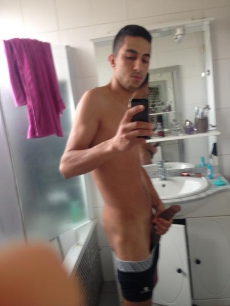 frenchmenexposed:  Nahim, 28 Bi, Single 