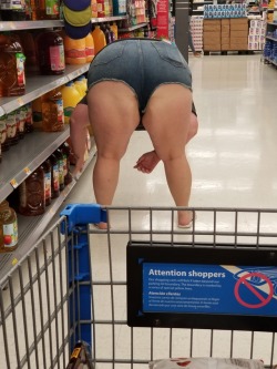 dixiestylez:  More Walmart fun