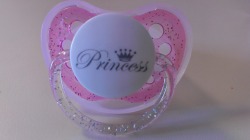 daddys-little-princess-jasmine:  eeeek :D my dummy came and I