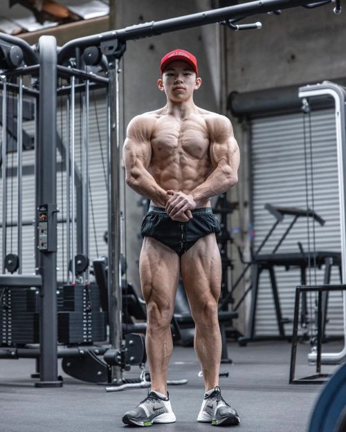 musclecomposition:Soccer player and bodybuilder Tristyn Lee