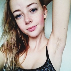 etlapluie:  Armpit hair game: progression 